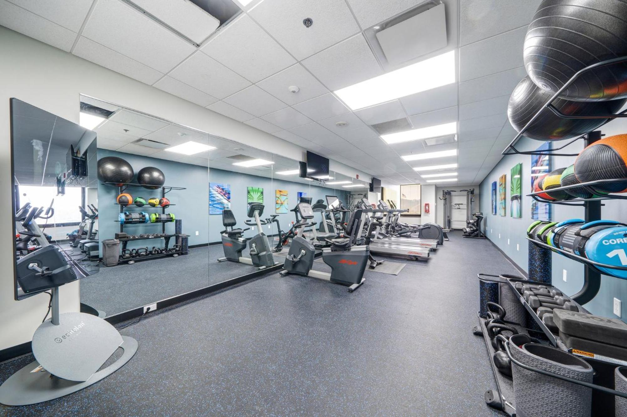 Sweeping Stadium Views Wonderfully Located 24-7 Parking Gym Lounge พิตต์สเบิร์ก ภายนอก รูปภาพ